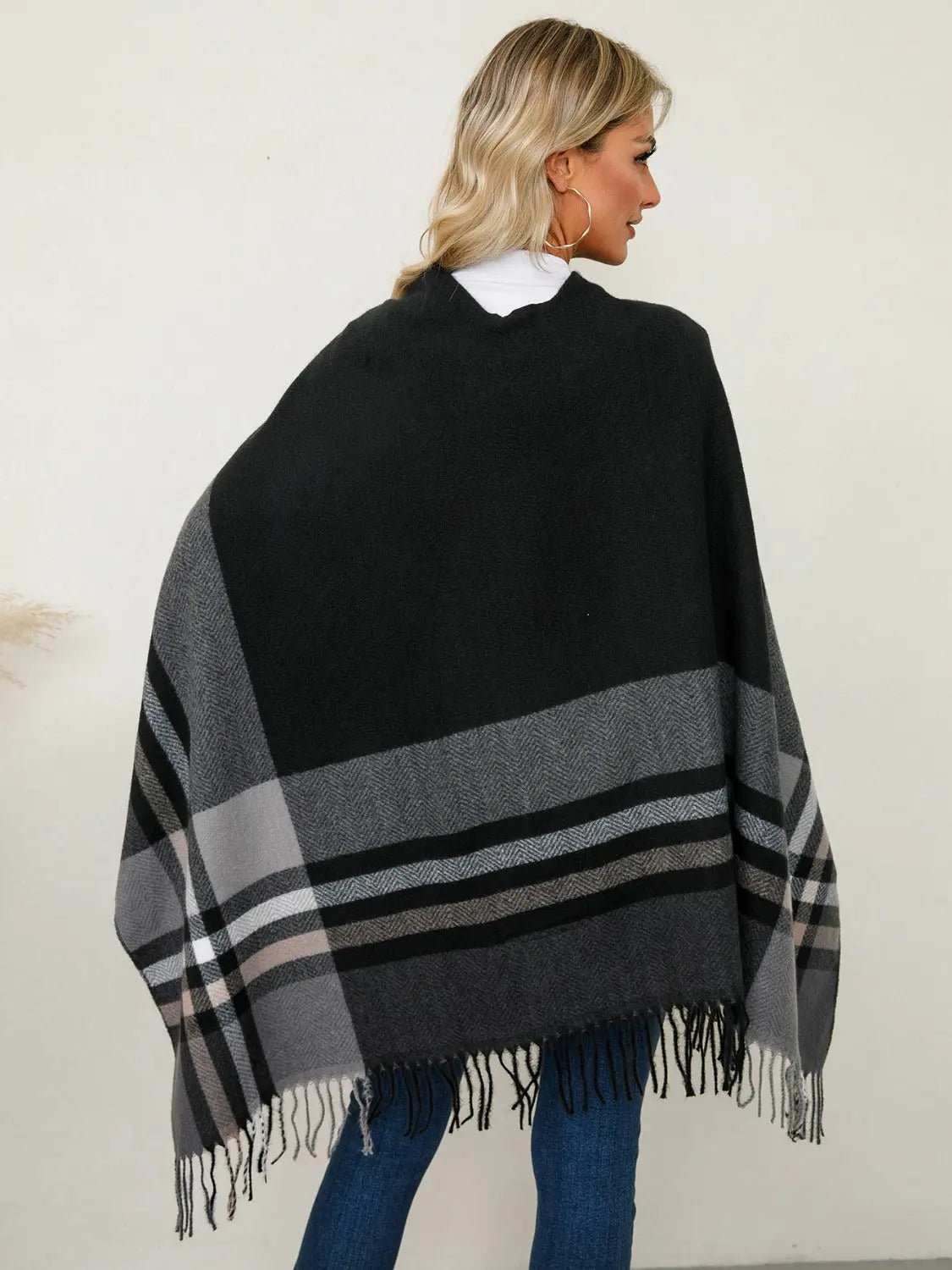 Fringe Contrast Plaid Poncho Trendsi