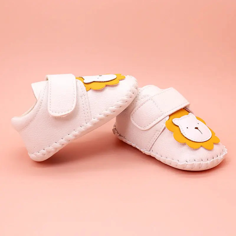 Baby Cartoon Bear Patched Pattern Soft Sole Toddler Shoes Indoor Chocolate Lily